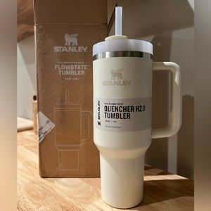 Stanley Flowstate Quencher H2.0 Tumbler 40oz